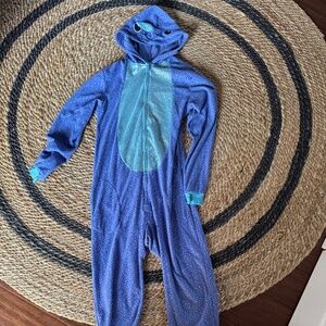 Narwhal onesie super cute!